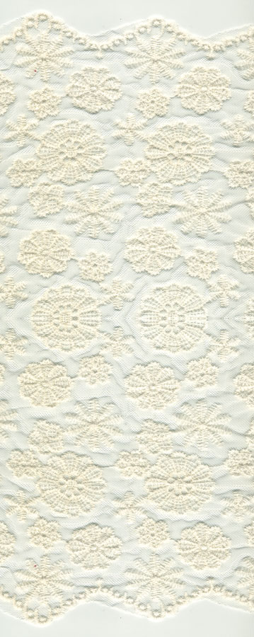 <font color="red">IN STOCK</font><br>62" Wide x 7 Yards Long Cotton Embroidered Daisy Fabric-Ivory