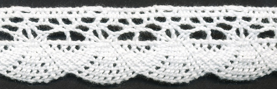 <font color="red">IN STOCK</font><br>11/16" Cotton Cluny Edge Crochet-Non Optic Raw White