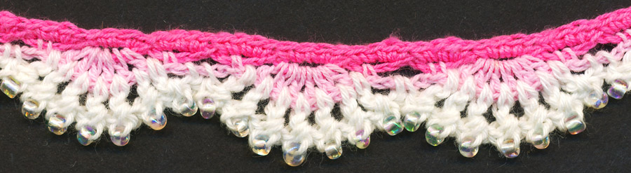 <font color="red">IN STOCK</font><br>9/16" Cotton Beaded Edge Crochet-White/Pink Combo