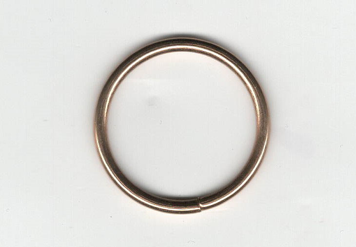 <font color="red">IN STOCK</font><br>1" Metal O-Ring-Antique Gold