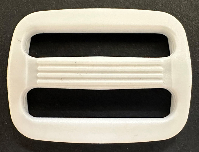 <font color="red">IN STOCK</font><br>1" Plastic Slider Buckle-White