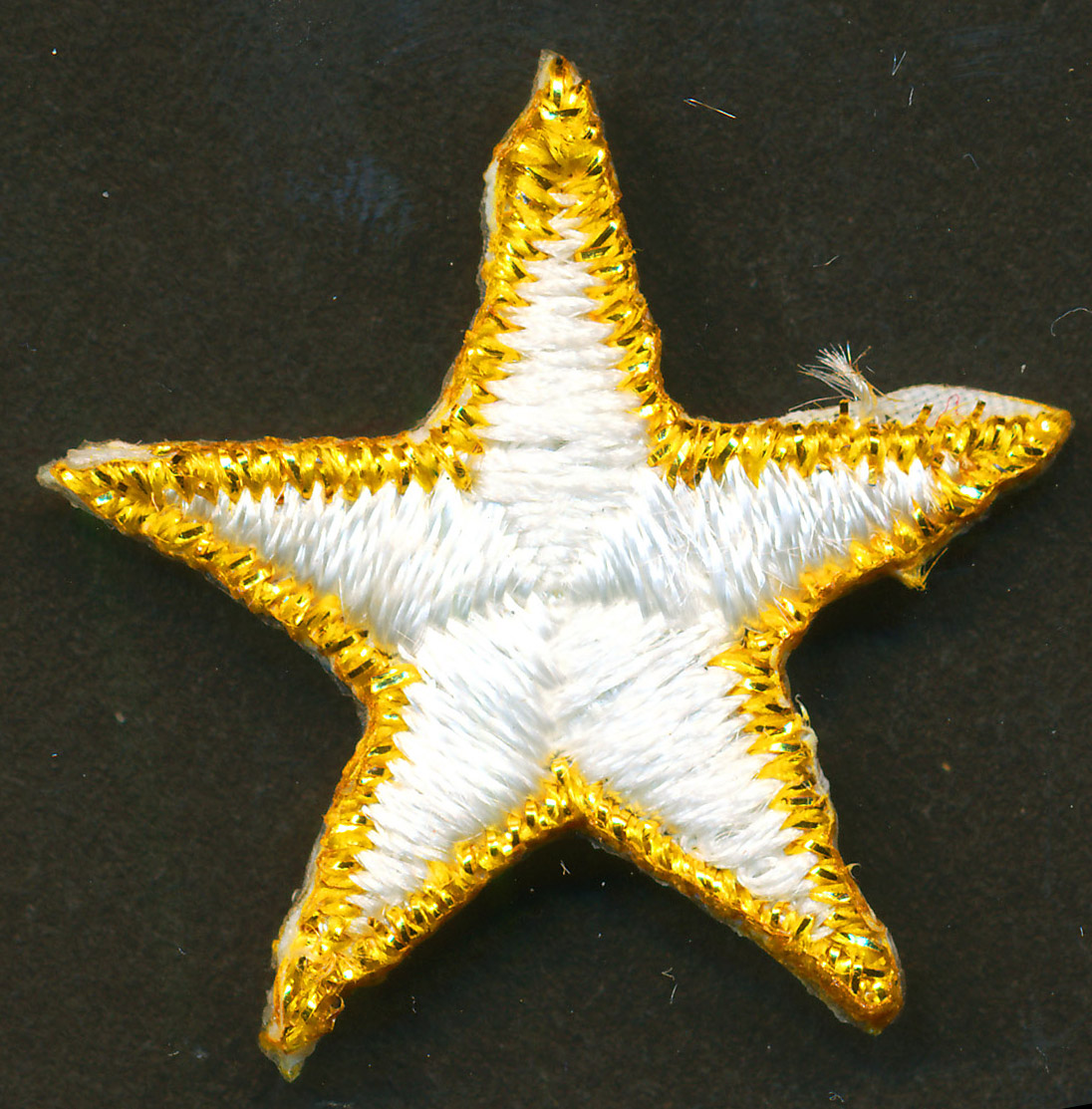 <font color="red">IN STOCK</font><br>1+1/8" Metallic Fancy Star-White/Gold<br>(Heat Seal)