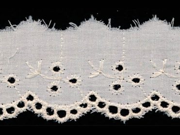 <font color="red">IN STOCK</font><br>1+3/4" Poly/Cotton Eyelet Lace-Beige