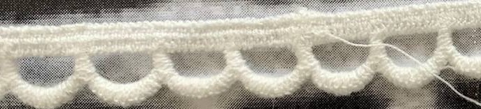 <font color="red">IN STOCK</font><br>3/8" Cotton Loop Lace Edge-Ivory