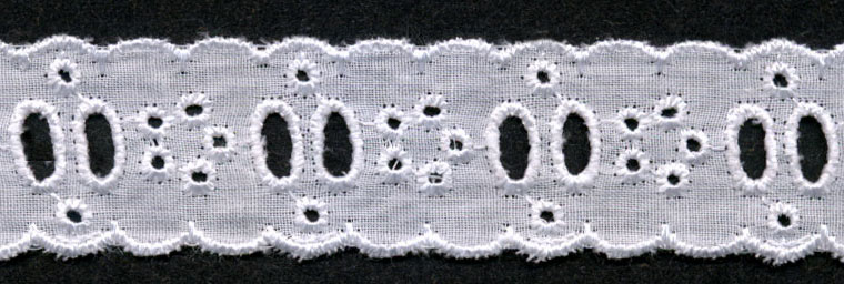 <font color="red">IN STOCK</font><br>1+1/8" Cotton Eyelet Beading-White